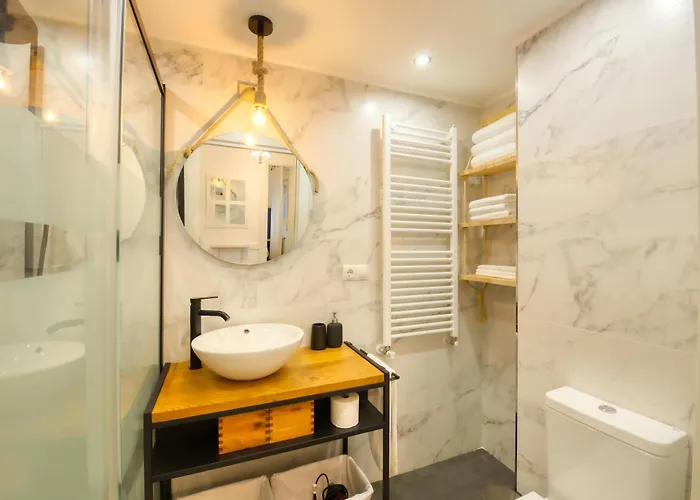 Daire Apartastur26 Gascona Centro Oviedo